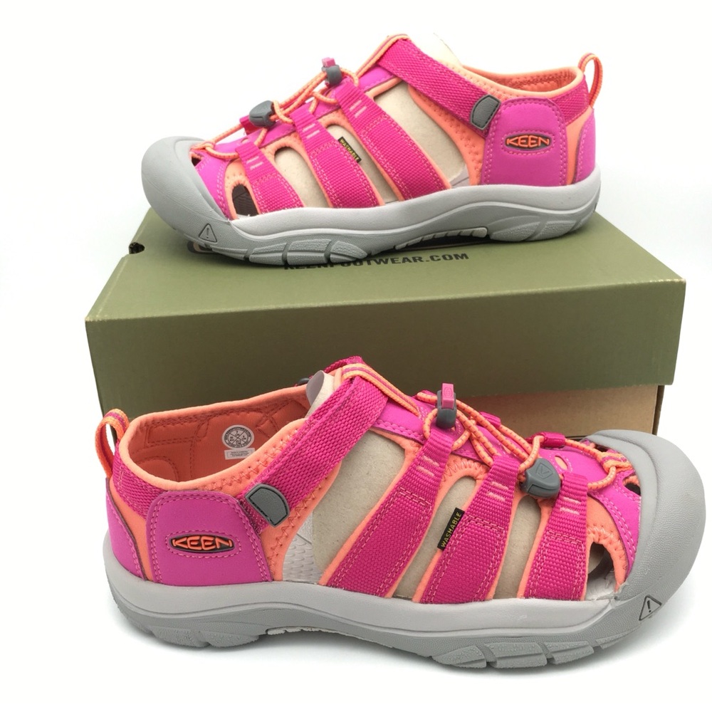 KEEN Newport H2 Very Berry/Fusion Coral 1014267 Shoe Size 7Y
